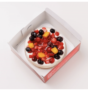 Quattro Berry Cake (4 types of Berries) クワトロベリー